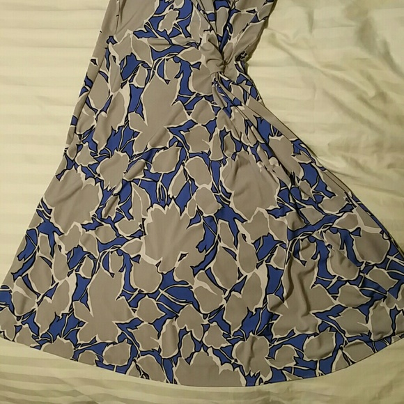 BCBG Maxazria dress - Picture 4 of 7